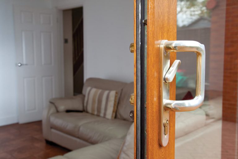 Sliding patio door handle close up