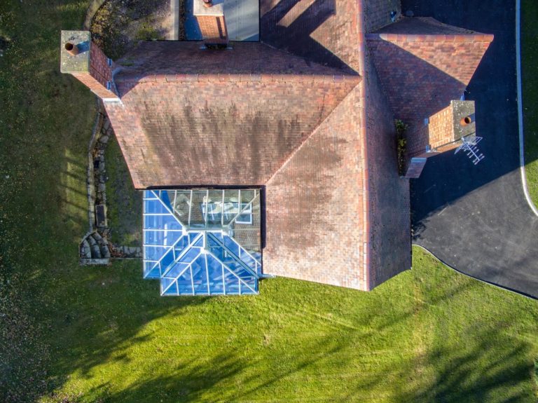 A birds eye view of a T Shape style conservatory