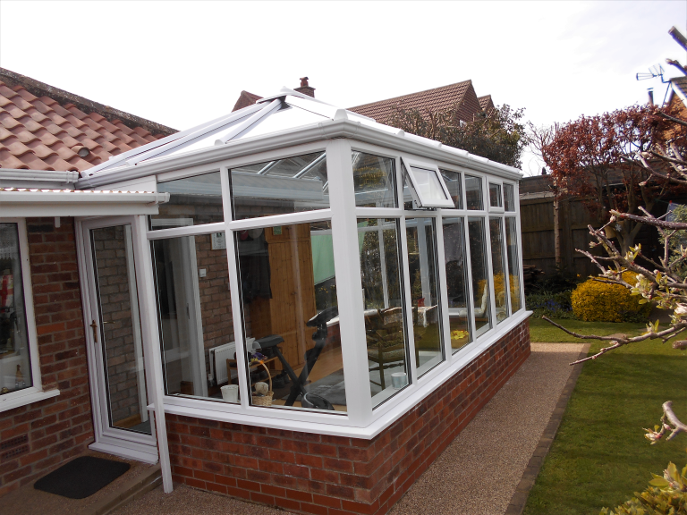 Square Victorian style conservatory in White
